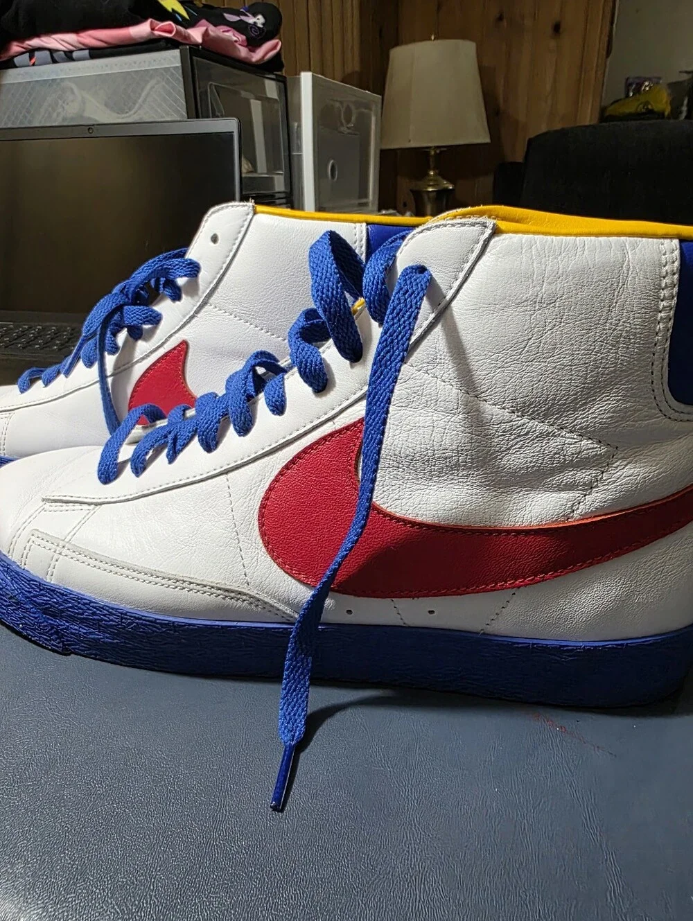 Nike 